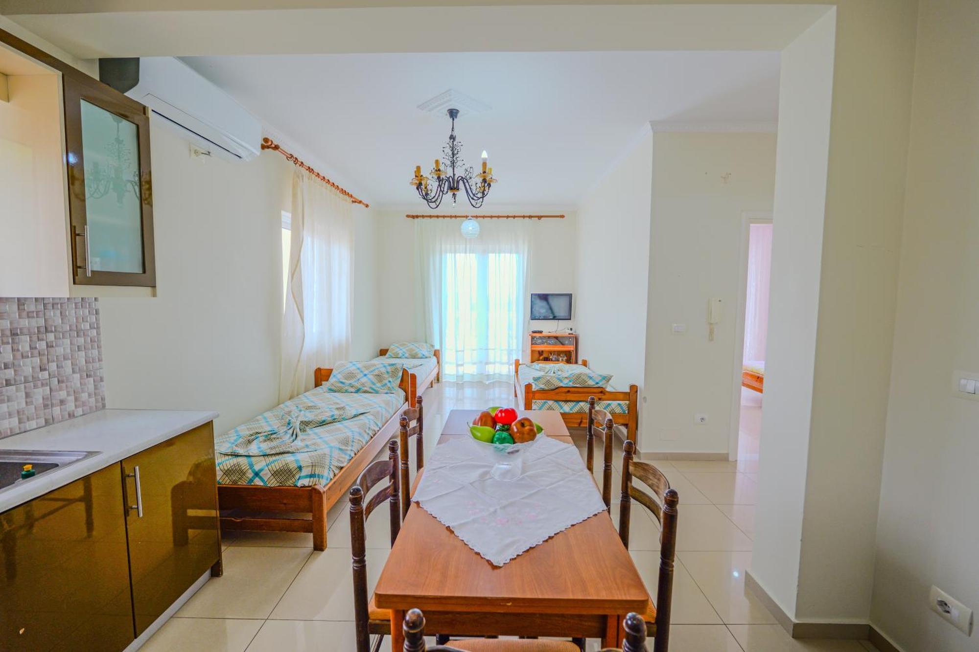 Vila Marina Apartments Sarandë Eksteriør bilde