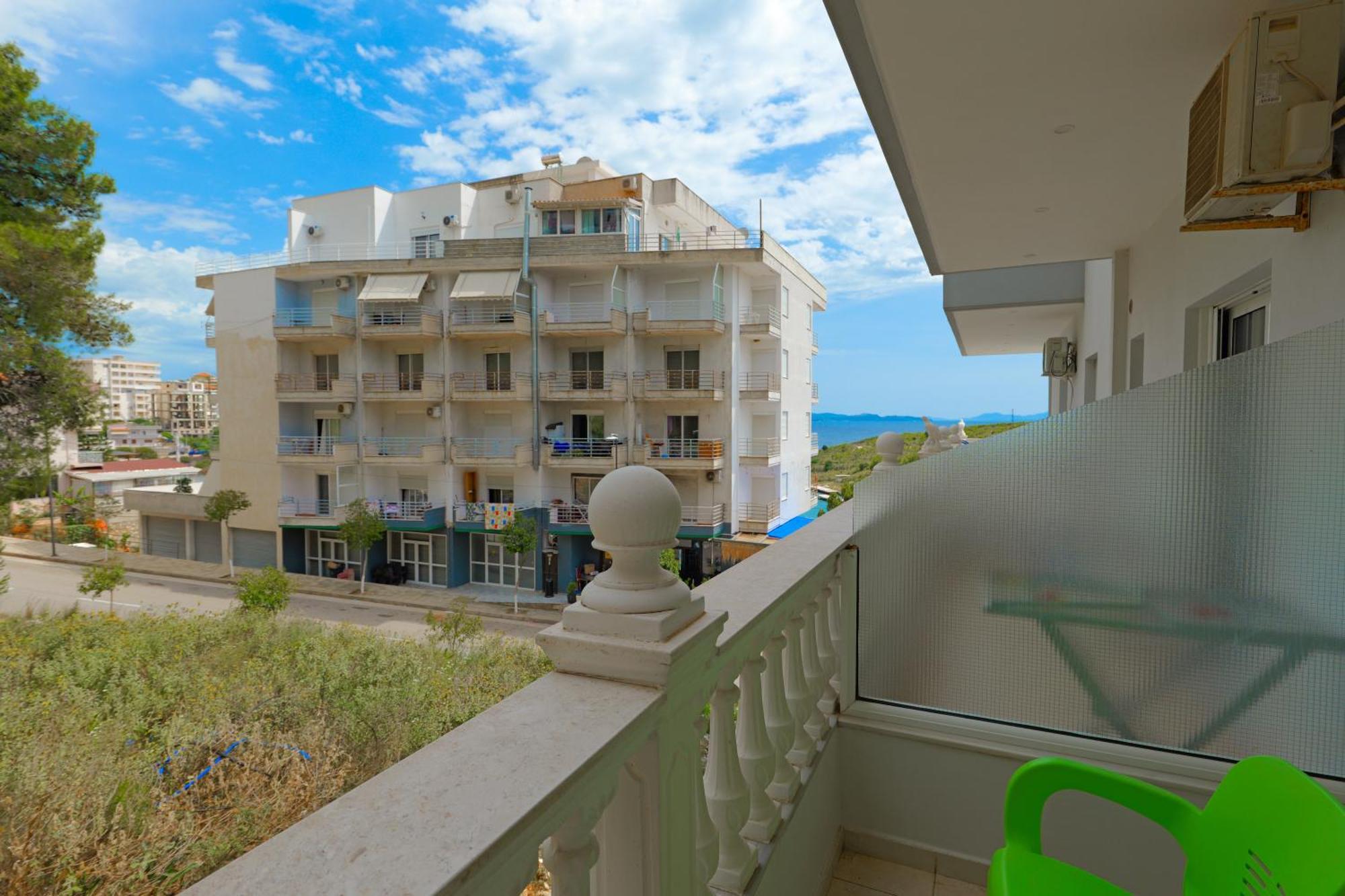 Vila Marina Apartments Sarandë Eksteriør bilde