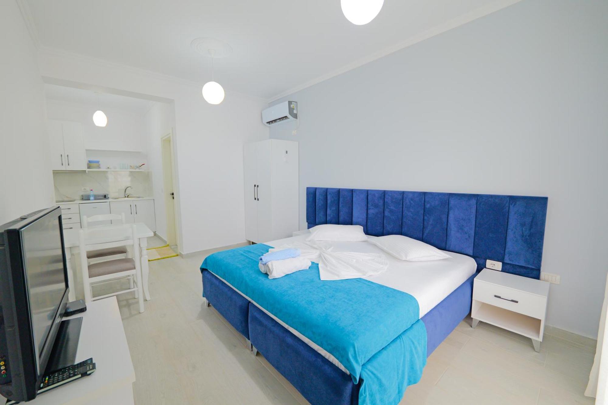 Vila Marina Apartments Sarandë Eksteriør bilde