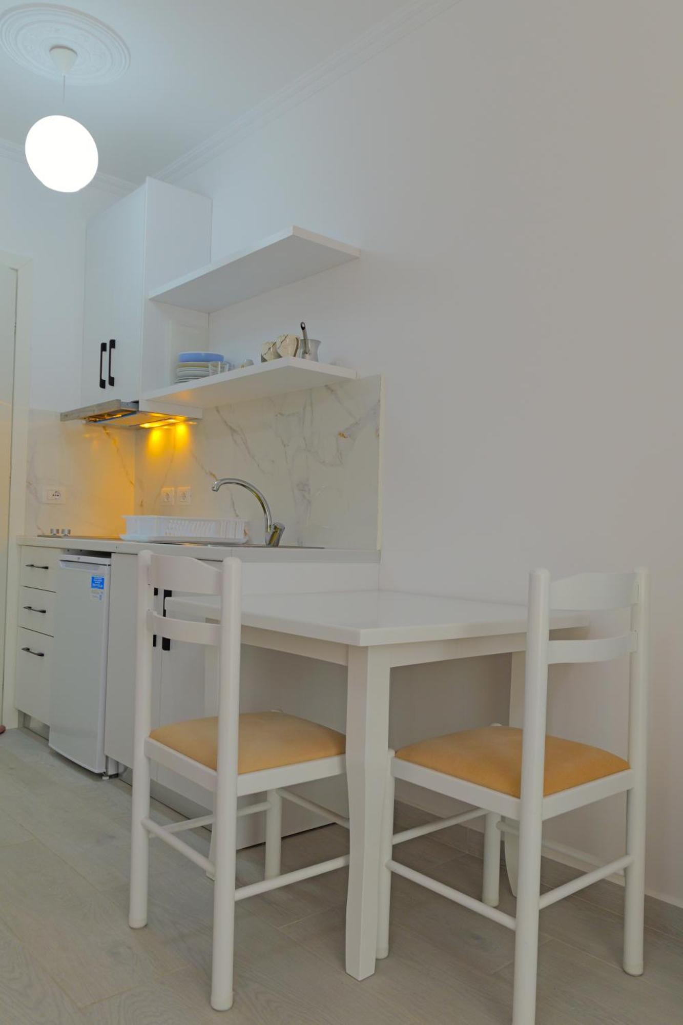 Vila Marina Apartments Sarandë Eksteriør bilde